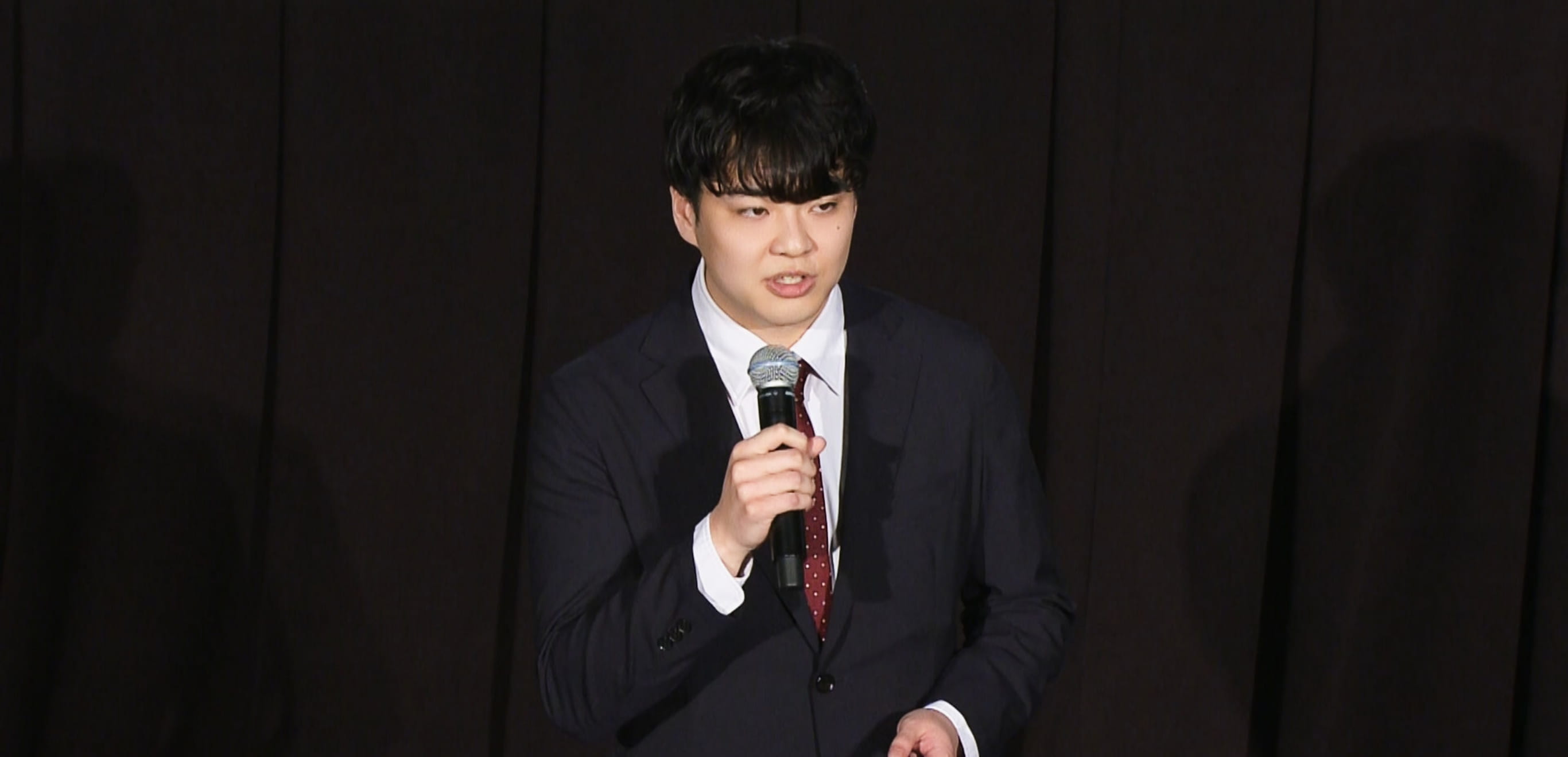 統括プロデューサー 栢木琢也